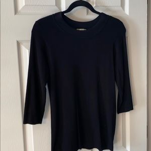 Black sweater sz medium